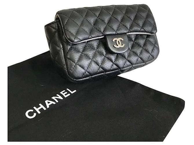 Chanel Clutch-Taschen Schwarz Leder  ref.401097