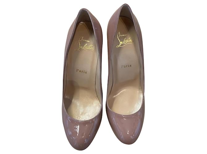 Christian Louboutin Fifi Beige Patent leather  ref.402834