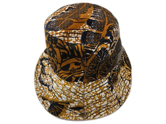 Dior Cruise 2020 Reversible Wax Effect Hat Multiple colors