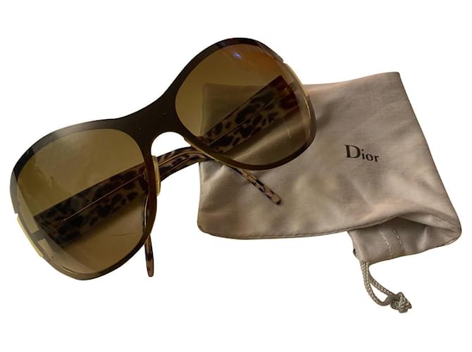 Dolce & Gabbana Oculos escuros Marrom Caramelo Plástico  ref.403617
