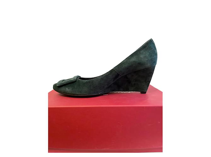 Roger Vivier Calcanhares Verde escuro Suécia  ref.403956