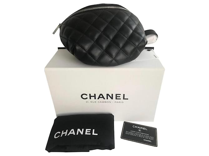 Bolsa Chanel com cinto de pele de carneiro preta .neuf Preto Pele de cordeiro  ref.404477