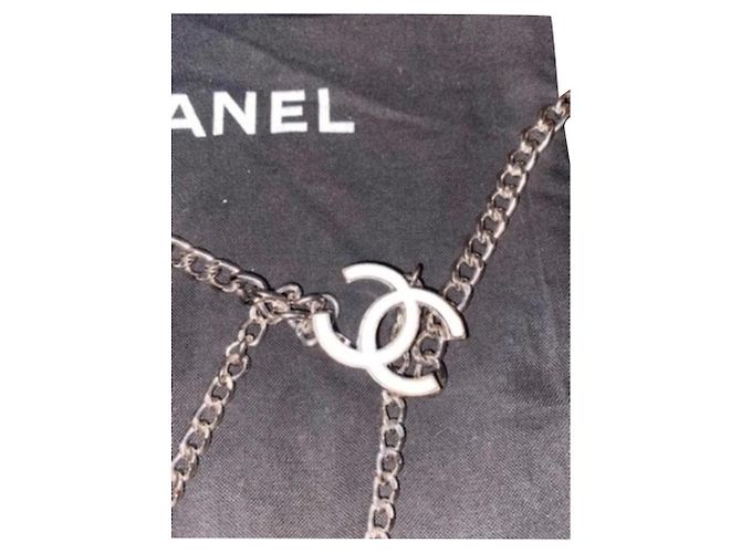 Cinturón Chanel de cadena plateado 85 cm Plata
