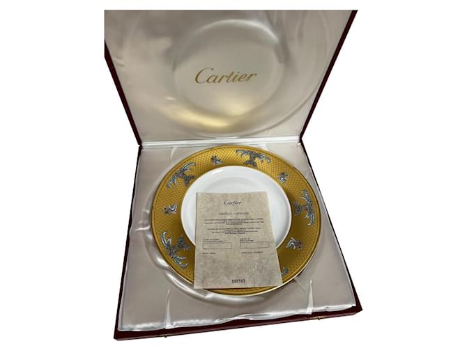 Cartier The Maison du Roi Plate Multiple colors  ref.406216