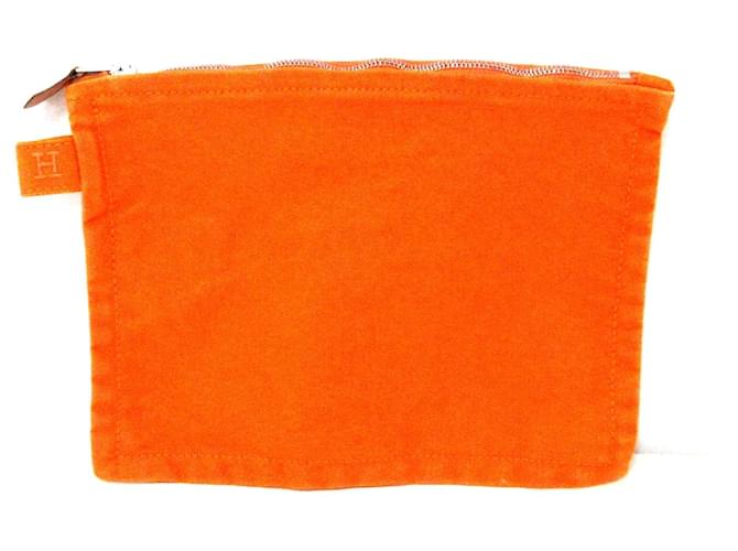 Hermès Clutch bag Orange Cloth  ref.406725