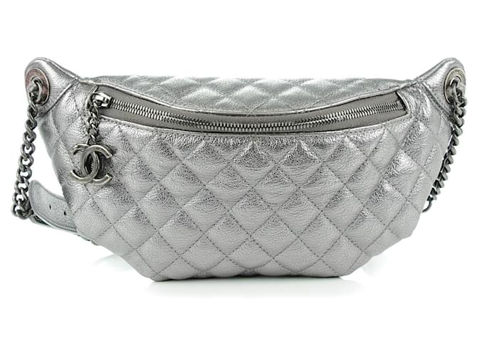 CHANEL Metallic Goatskin Quilted Banane Waist Bag Fanny Pack Silver Silvery Leather  ref.407064