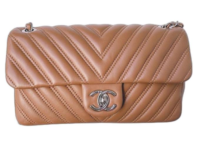 Chanel Caramel Medium Chevron bag Leather ref.407718 - Joli Closet