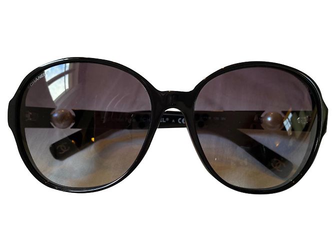 Chanel Sunglasses Black