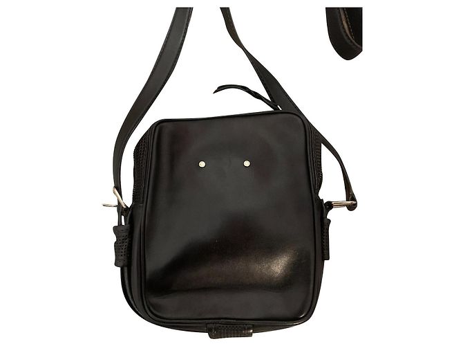 Louis Vuitton Trotteur MM Shoulder Bag Brown Leather