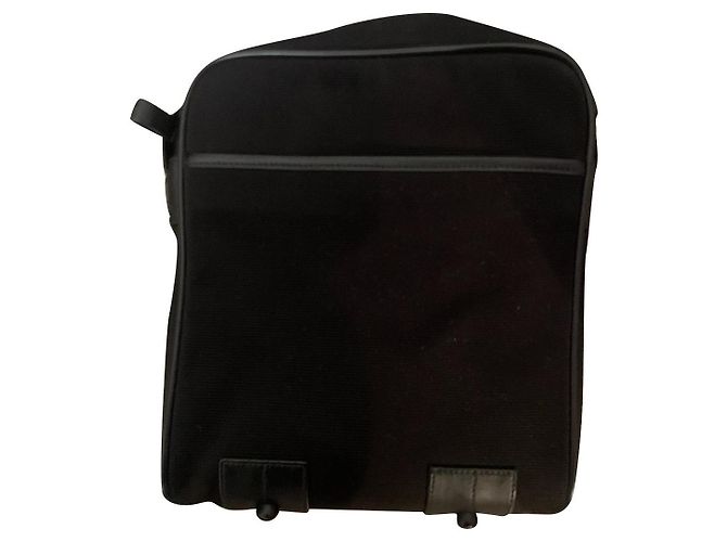 Borsa a tracolla Montblanc nera in pelle e tessuto Nero