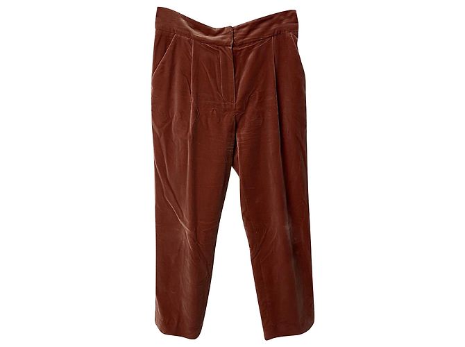 Pantalones cortos de pernera recta en terciopelo rosa de Brunello Cucinelli
