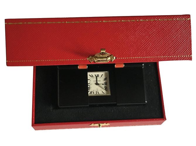 Cartier Corallo alarm clock