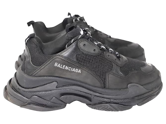 Balenciaga Men's Triple S Sneakers in Black Polyamide Nylon  ref.410069