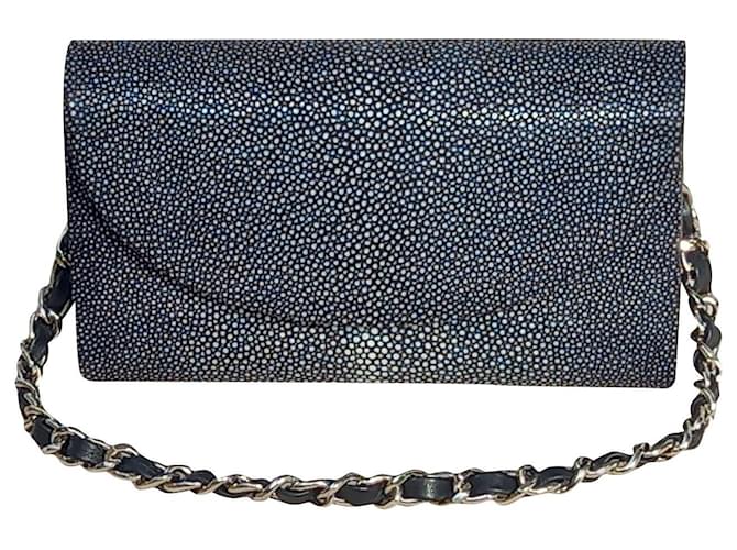 Autre Marque Beige stingray clutch bag Black Exotic leather  ref.410853