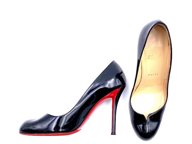 Christian Louboutin Louboutin pumps in black patent leather with V fronts  ref.411885