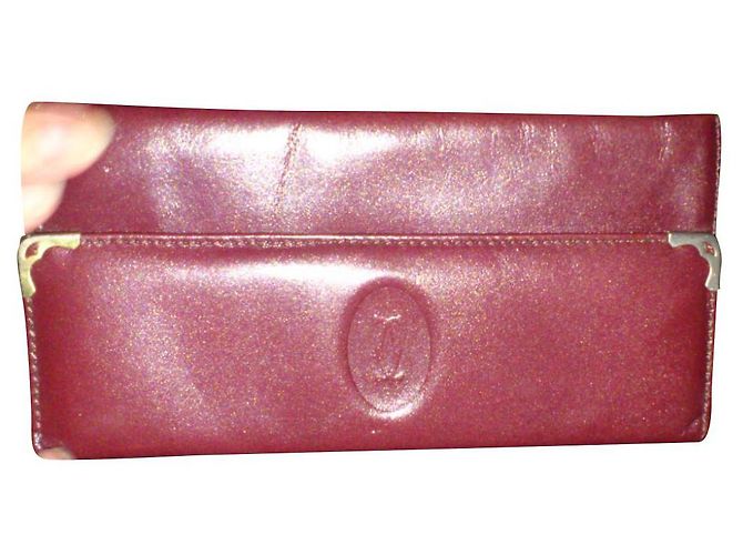 Cartera Cartier de piel roja