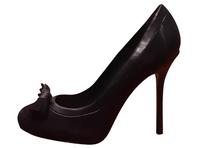 Zara Absatzschuhe aus Hirschleder Blau 37