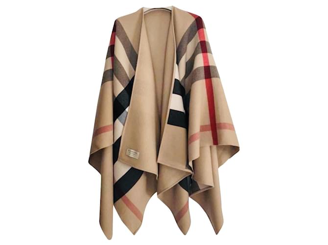 Poncho cape burberry charlotte reversible camel new Beige Wool  ref.413081