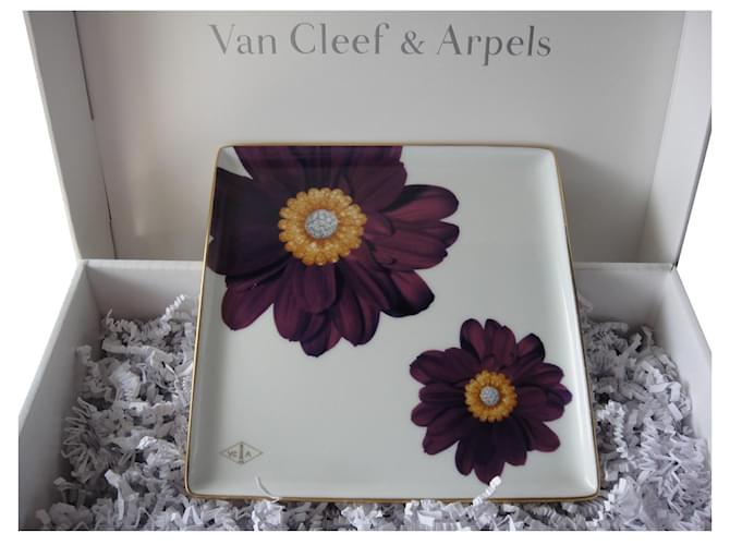 Van Cleef & Arpels COLLECTOR bolso vazio Branco  ref.413347