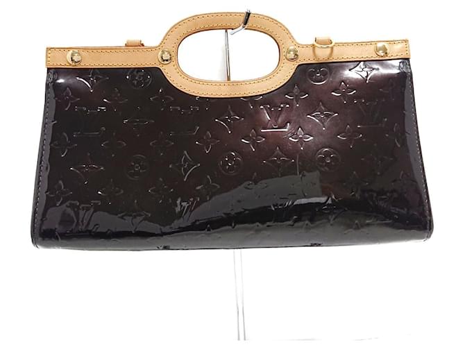Louis Vuitton Roxbury Patent leather ref.413663 - Joli Closet