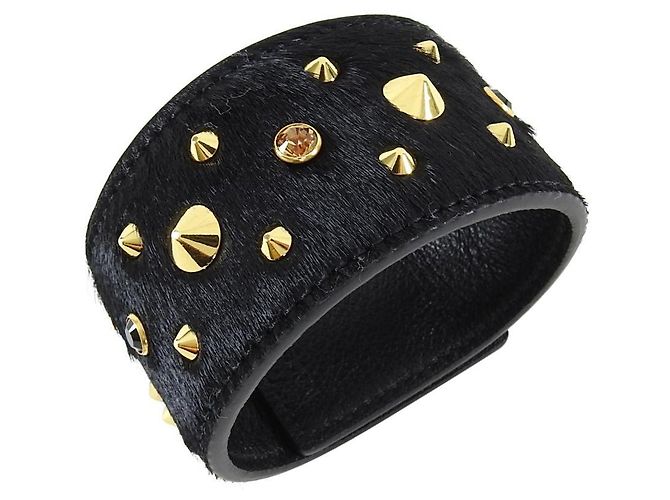 Pulseira de punho de couro com prisioneiro dourado Swarovski de cabelo de bezerro preto MCM