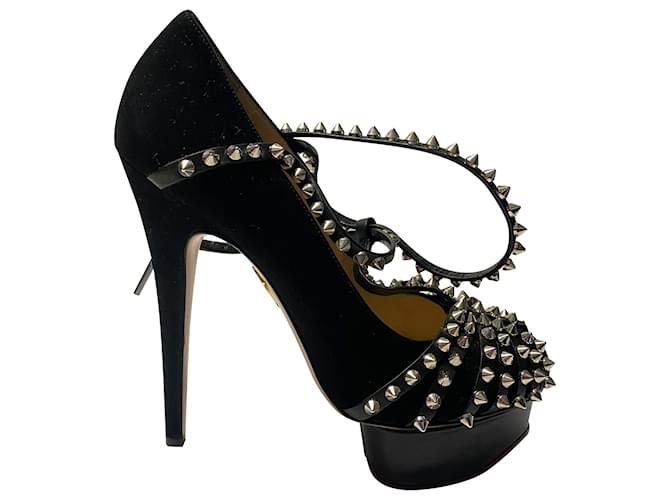 Zapatos de tacón con plataforma con tachuelas en ante negro Angry Portia de Charlotte Olympia Suecia  ref.415482