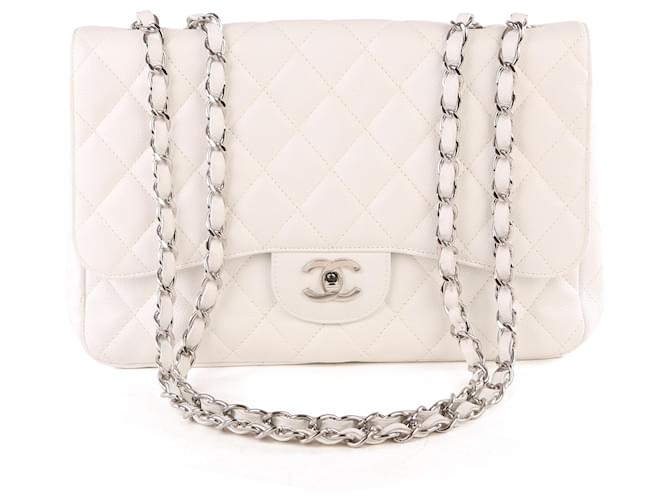 Sold at Auction: CHANEL, CLASSIC DOUBLE FLAP JUMBO SHOULDER BAG