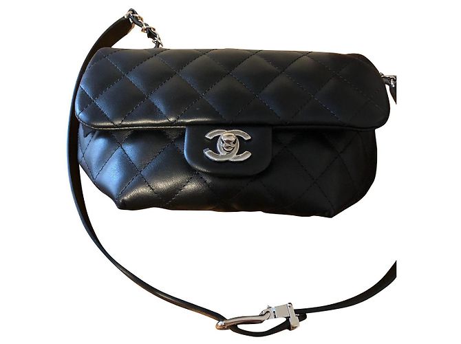 Chanel TIMELESS Schwarz Lammfell