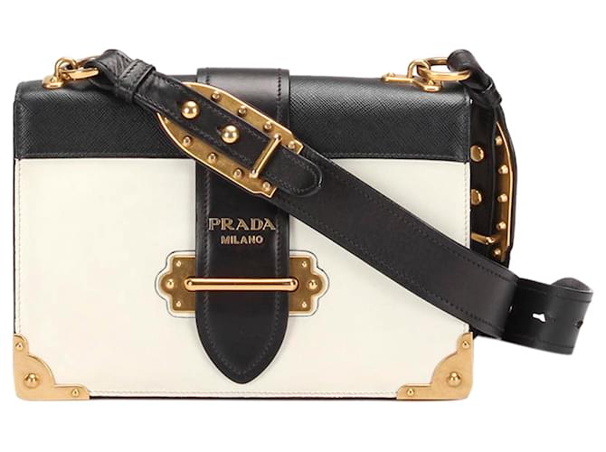 deuter lightweight backpack