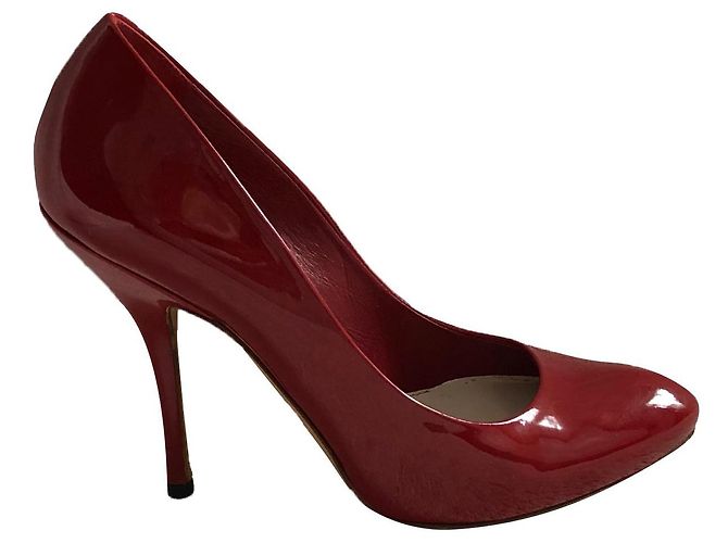 Gucci Red Patent Leather Pumps