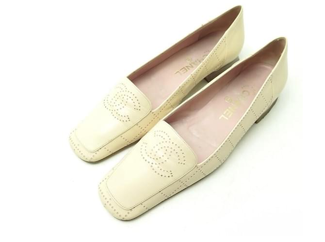 VINTAGE SHOES CHANEL LOAFERS CC LOGO 38 OLD PINK PERFORATED