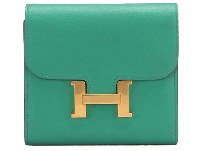 Hermès Portafoglio compatto Hermes verde Epsom Constance D'oro Pelle Metallo Vitello simile a un vitello  ref.420063