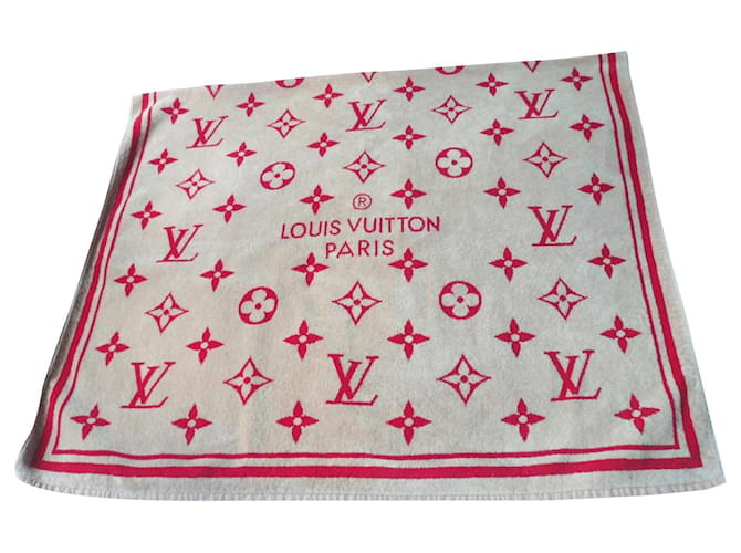 Other jewelry LOUIS VUITTON Beach towel MONOGRAM NEW CONDITION Multiple colors Cotton  ref.420119