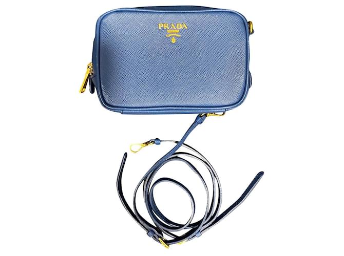 Prada Bolsos de mano Azul Cuero ref.420788 - Joli Closet