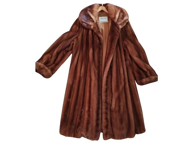 Milady Mink Coat Brown