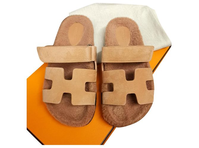 Hermès Sandali Hermes Chypre EU37.5 Beige