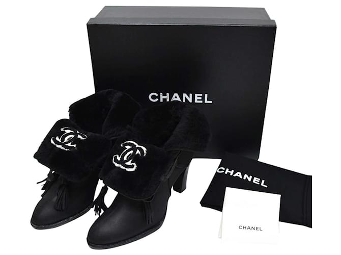 [Used]	 CHANEL high heels boa coco mark fringe black 36 ½ C Leather  ref.422582