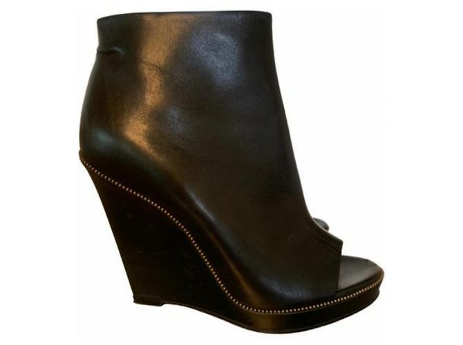 Chaussure compenser givenchy