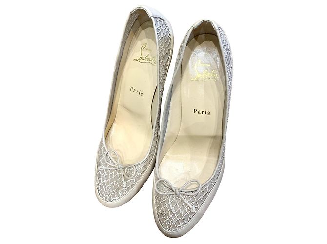 Christian Louboutin Pumps Beige