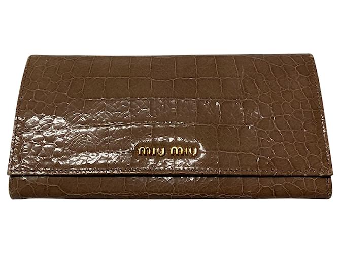 miu miu croc wallet