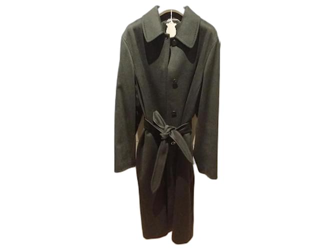 Max Mara Coats, Outerwear Black Cashmere  ref.388339