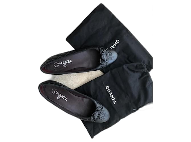 Cambon Chanel Zapatillas de ballet Negro Cuero  ref.427025