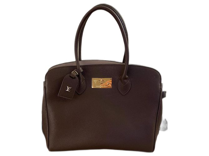 Bolsa Louis Vuitton Milla em couro marrom escuro Castanho escuro