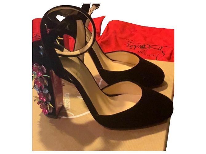 Christian Louboutin Madonaflor 100 Pumps Schwarzer Samt