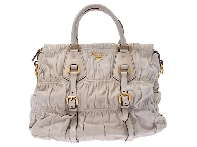 prada handbolsa white