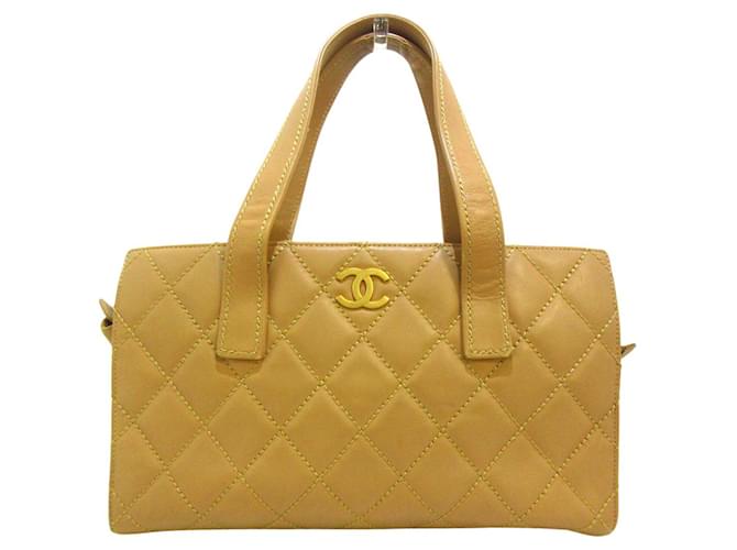 Chanel Wild Stitch Yellow Leather ref.430558 - Joli Closet