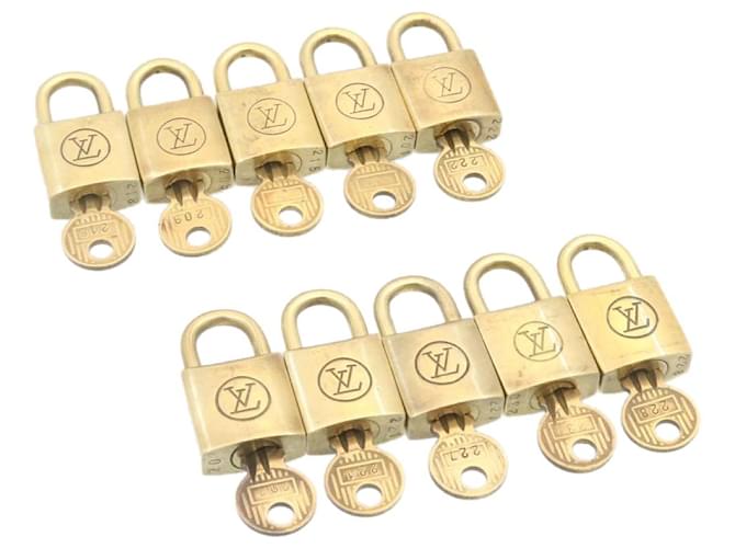 Louis Vuitton padlock 10set Padlock Vintage Gold Tone LV Auth gt1180 Metal  ref.432207