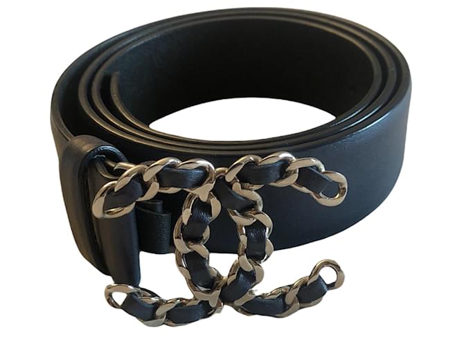 Chanel belt with interlaced CC buckle Black Leather ref.432897 - Joli Closet