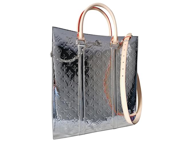 Louis Vuitton Espejo de bolsa de plato (bajo Virgil Abloh) Plata Cuero Lienzo  ref.433185