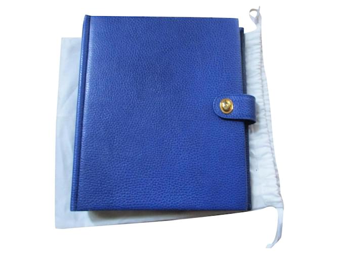 Christian Dior Álbum de fotos de couro granulado azul.  ref.433424